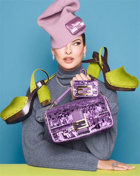 linda evangelista fendi baguette|Linda Evangelista, the It Bag and ‘Sex and the City’ .